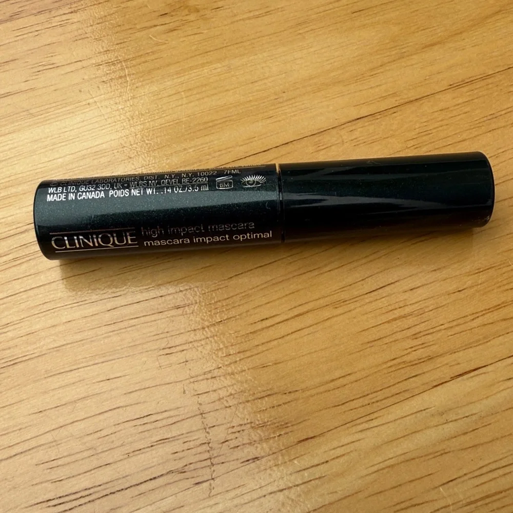 Clinique High Impact Mascara 0.14oz!!🔥🔥🔥